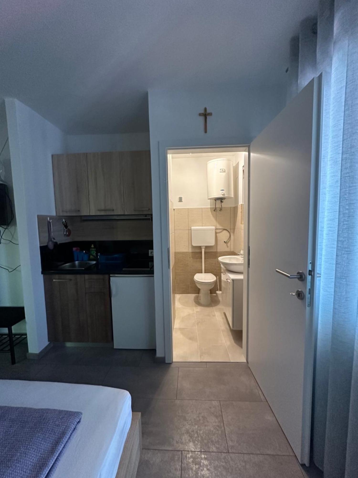 Studio Apartman Stefanija Selce Exteriör bild