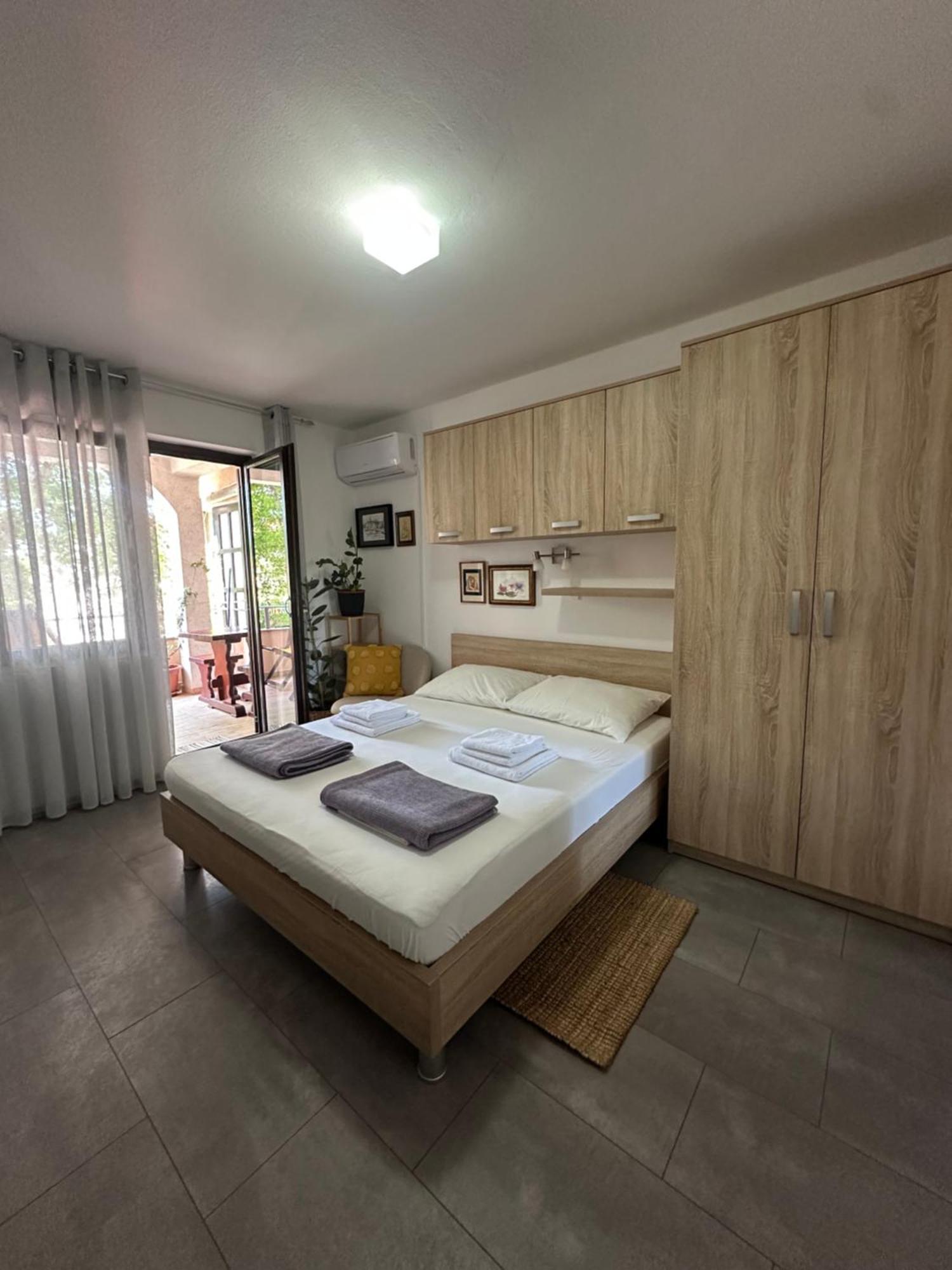 Studio Apartman Stefanija Selce Exteriör bild