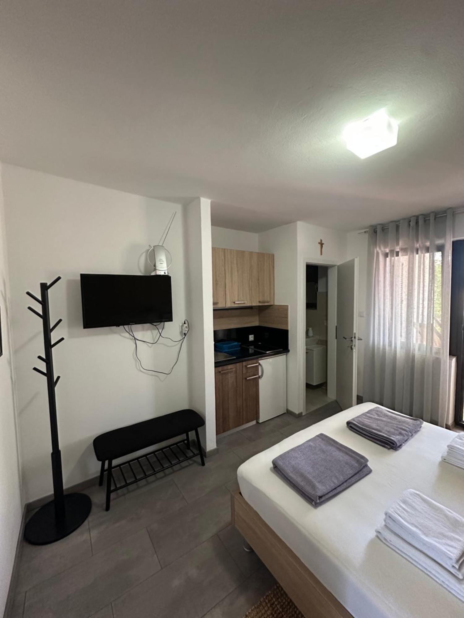 Studio Apartman Stefanija Selce Exteriör bild